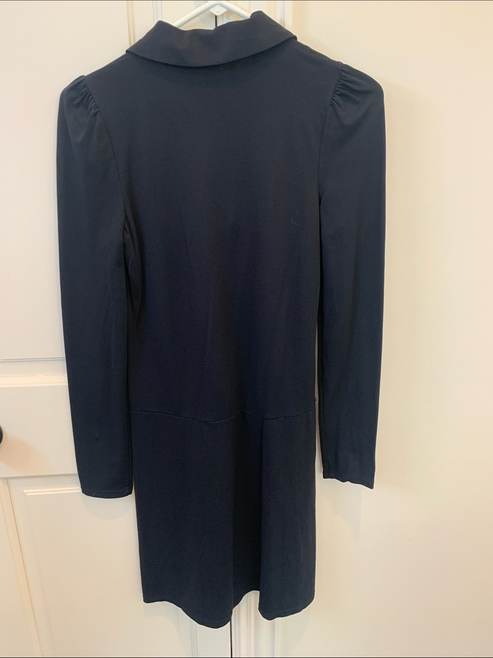 LIKE NEW Lilly Pulitzer Luxetic Long Sleeve Collared Dress with Pockets - Picture 3 of 5